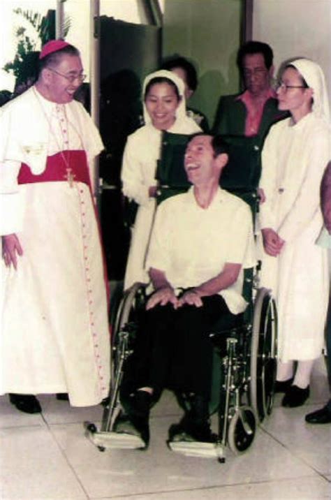 Priest buried in Cavite a step closer to sainthood .